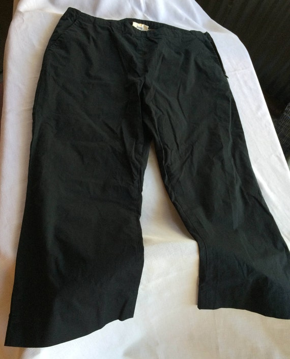 Black Capris, Black Pedal Pusher, Mid Length Pant,