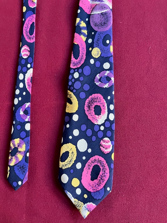 Statement Necktie, Multi Color Necktie, Pattern Necktie, Unique necktie, Cool Necktie, Dapper Necktie, Mod Necktie, Maroon Necktie, Necktie