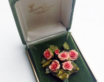 Broche de fleur vintage Bouquet de fleurs romantiques Broche Rose Pin Broche de mariée Broche florale Bijoux de mariage Rétro Annivesary Présent Feminine Girls Pin