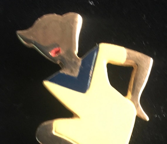 80s Pin, Dancer Pin, Dancer Brooch, Rock N Roll Pin, New Wave, Hipster Pin, Trendy Pin, Lady Pin, Trendy Girl Pin, 80s Brooch, 80s Jewelry