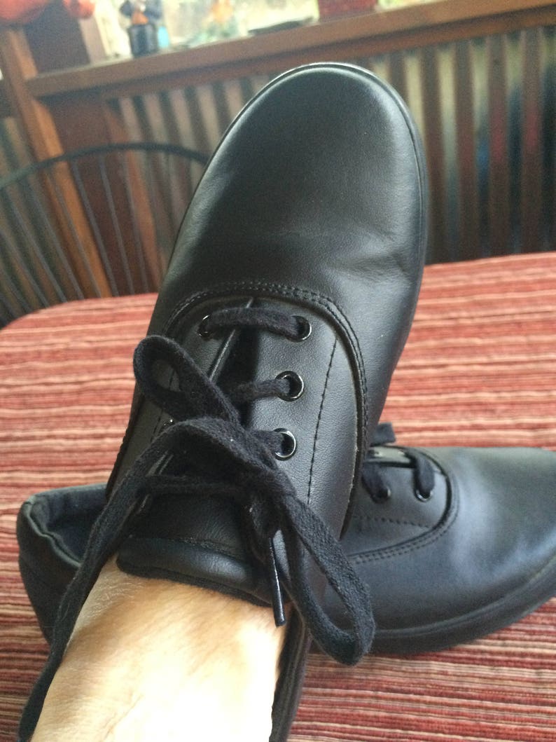 comfortable black work shoes
