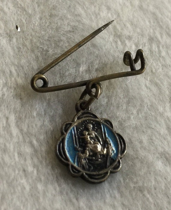 Holy Family Pin, Jesus Pin, Italy Pin, Jesus Lape… - image 3