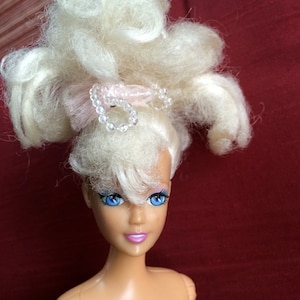 Blonde Doll, White Hair Doll, Twist Doll, Glamorous Teen Doll, Teen Doll, 12 Inch Doll, Mattel Doll, Blonde Teen Doll, Twist Turn Doll,