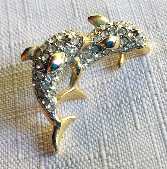 Figural Jumping Dolphin Rhinestone /& Enamel Brooch Vintage Goldtone Ornate Design Happy Sea Mammal Jewelry Pin Summer Beach Jewelry
