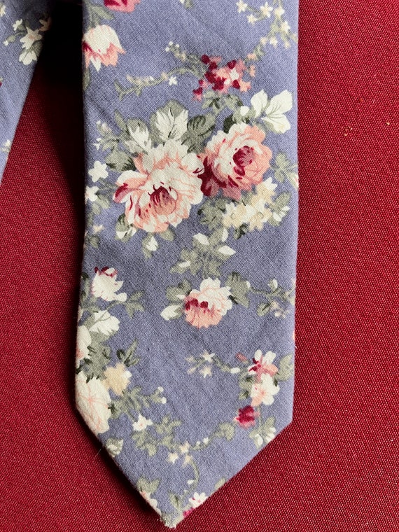 Floral Necktie, Pastel Necktie, Flower Necktie, 70 Necktie, Colorful tie, Pink  Necktie, 60s Necktie, Mod Necktie, Grey Necktie, Art Necktie