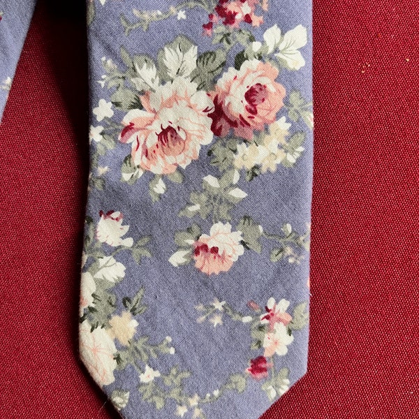 Floral Necktie, Pastel Necktie, Flower Necktie, 70 Necktie, Colorful tie, Pink  Necktie, 60s Necktie, Mod Necktie, Grey Necktie, Art Necktie