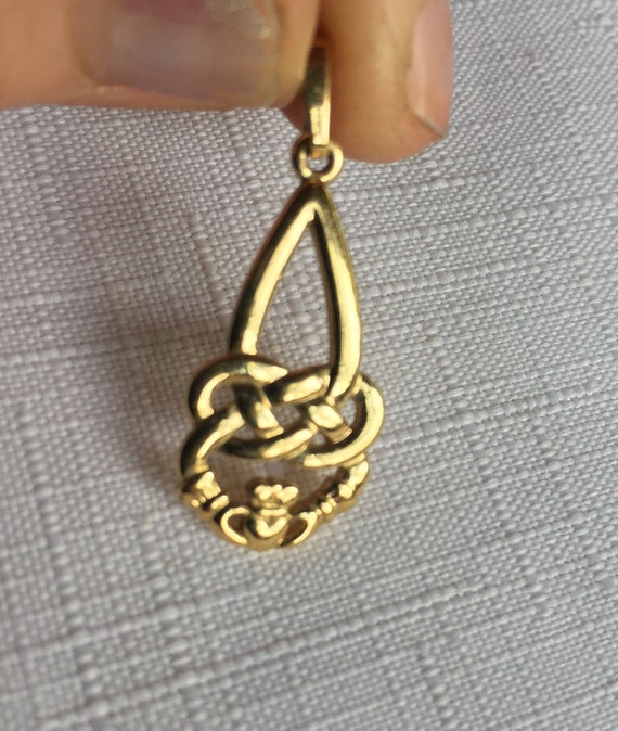 Irish Gold Pendant, Irish Pendant, Celtic Pendant, Celtic Necklace,Claddaugh Pendant,Claddaugh Necklace,Irish Necklace,Irish Gift,St Patrick