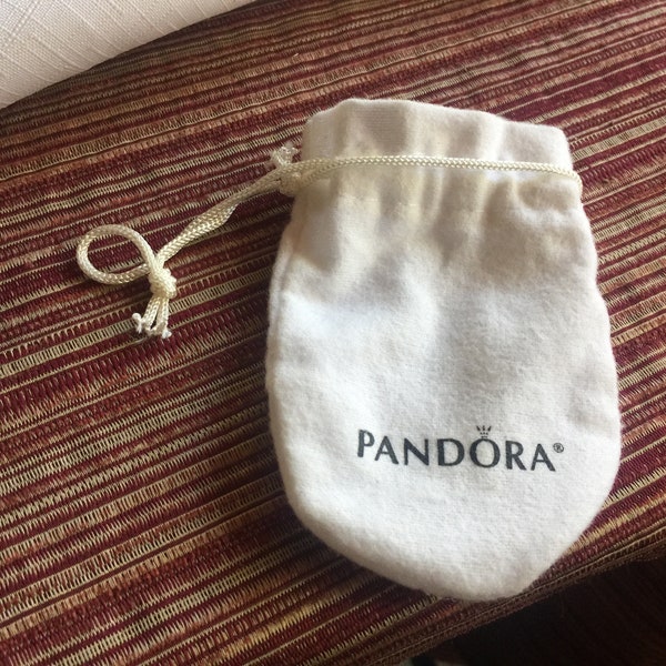 Pandora jewelry, Pandora GIft, Jewelry Pouch, Pandora Box, Jewelry Gift, Jewelry Bag, Pandora, Pandora Bag, Pandora Charm, Pandora Bracelet