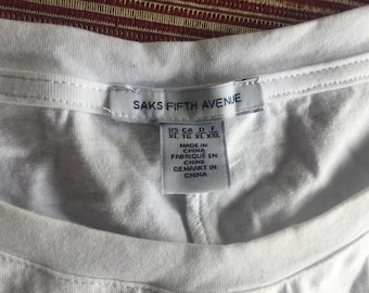 Vit T-shirt, Saks-blus, Enfärgad vit skjorta, XL T-shirt, Enfärgad T-shirt, Vit skjorta, XL vit T-shirt, XL vit topp, Vit topp, Enkel skjorta