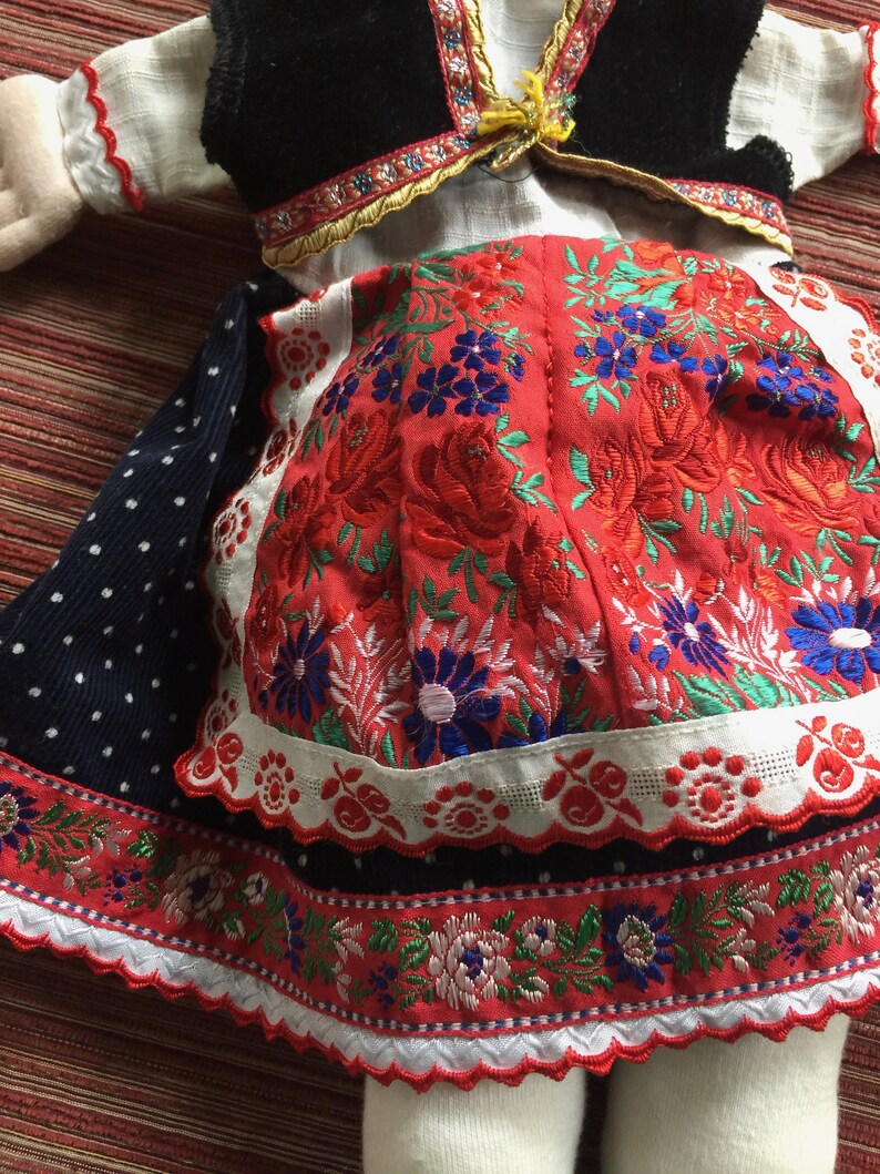 Lady Puppet Hand Puppet Folk Art Puppet Woman Puppetretro Etsy