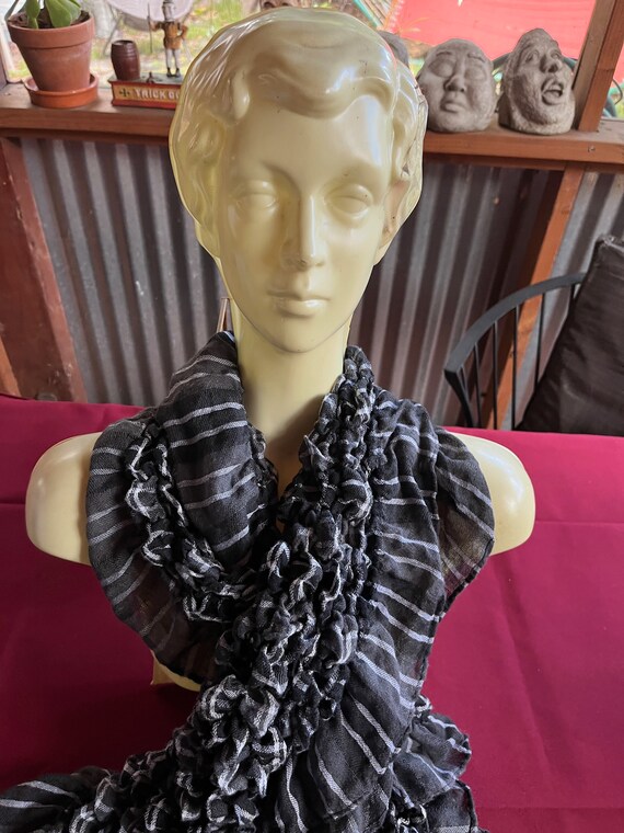 Black white scarf, Frilly Black scarf, Long Black… - image 3