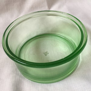 Green Glass Bowl, Depression Glass, Depression Bowl, Hazel Atlas Bowl, Green Glass Dish, 20s Glass Bowl, Retro Kitchen Trinket Dish