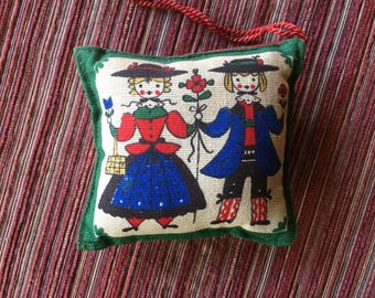 Speldenkussen, speldenkussen kussen, vierkant speldenkussen, retro speldenkussen, land speldenkussen, kunst speldenkussen, naaidecor, NAAI-CADEAU