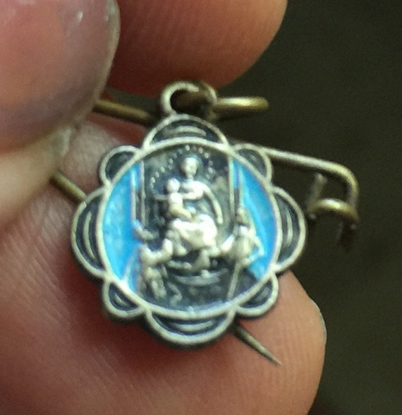 Holy Family Pin, Jesus Pin, Italy Pin, Jesus Lape… - image 2