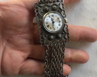 Chain Bracelet Watch, Small Metal Watch, Small Bracelet Watch, Bracelet Watch, Metal Bracelet Watch, Retro Watch, Small Watch, Bracelet