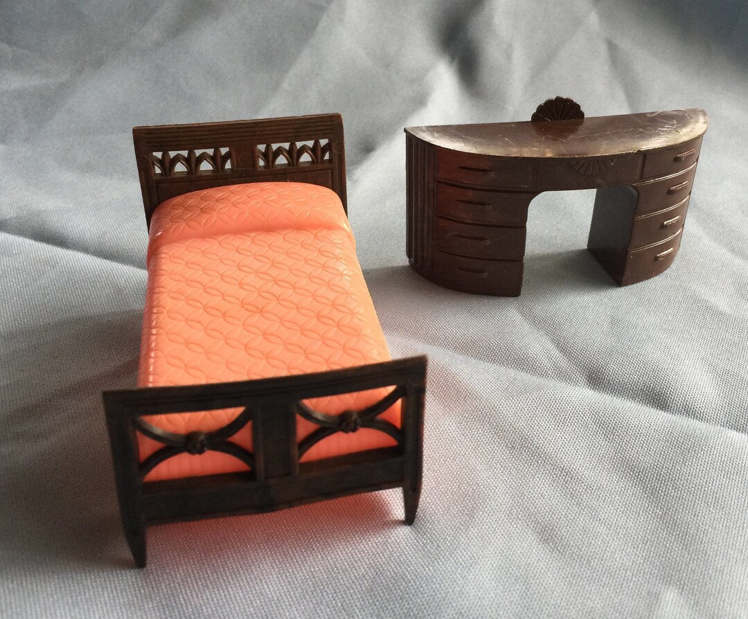 Dollhouse Bed, Miniature Bed, Doll Furniture Bed, Renwal Bedroom