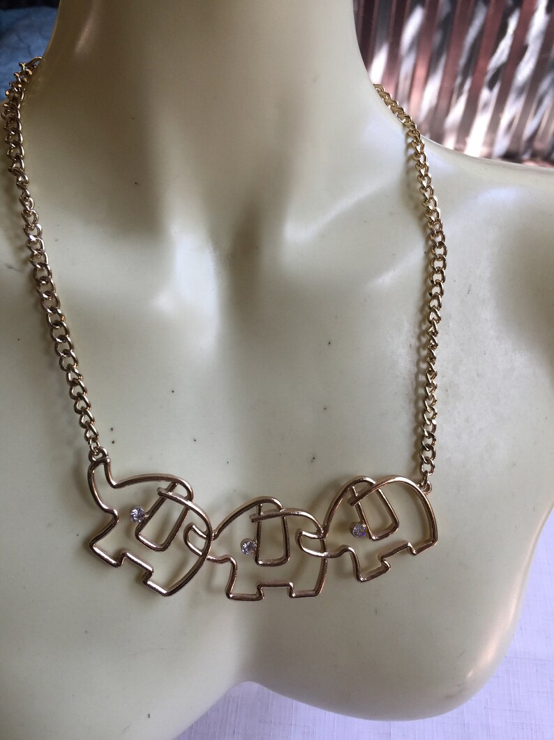 Elephant Pendant, Elephant Necklace, Elephant Jewelry, Elephant Bib, 80 Bib Necklace, 80 Necklace, 90s Necklace, Animal Bib, Animal Necklace image 2