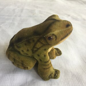 Rana Steiff, rana ripiena, rana da collezione, Steiff da collezione, rana peluche, collezione di rane, rana, rana di velluto, rana tedesca, rana giocattolo immagine 3