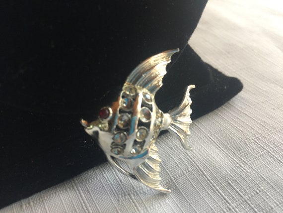 Rhinestone Fish Pin, Fish Pin, Fish Brooch, Tropi… - image 5