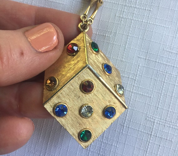 Mod Gold Necklace, 60s Gold Pendant,60s Gold Neckl