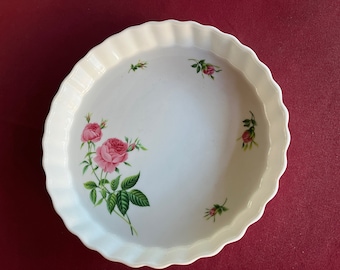 Utensilios para hornear, molde para quiche, molde para tarta, Rose Tabletop, utensilios para hornear Rose, Rose Kitchen, utensilios para hornear quiche, utensilios para hornear florales, molde para hornear, Rose Serving