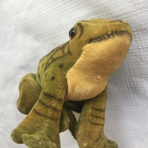 Rana Steiff, rana ripiena, rana da collezione, Steiff da collezione, rana peluche, collezione di rane, rana, rana di velluto, rana tedesca, rana giocattolo immagine 7