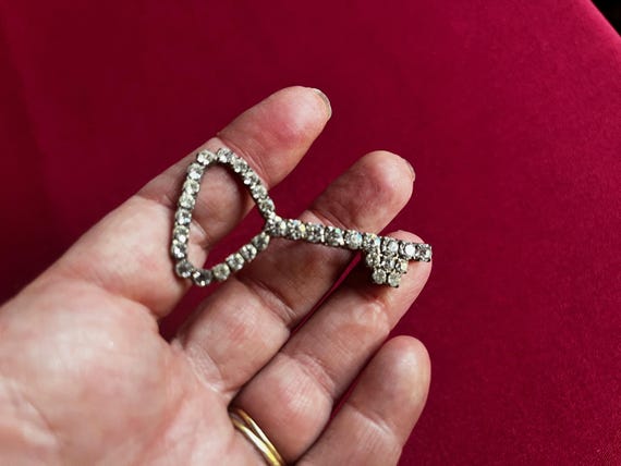 Rhinestone Pin, Key Pin, Simple Pin, Graphic Pin, Sym… - Gem