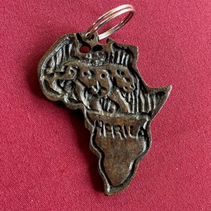 Africa Keychain, AFRICA Gift, Africa Accessory, Black Keychain, Wood Keychain, Africa, AFRICA Souvenir, Africa Keepsake, Africa Momento