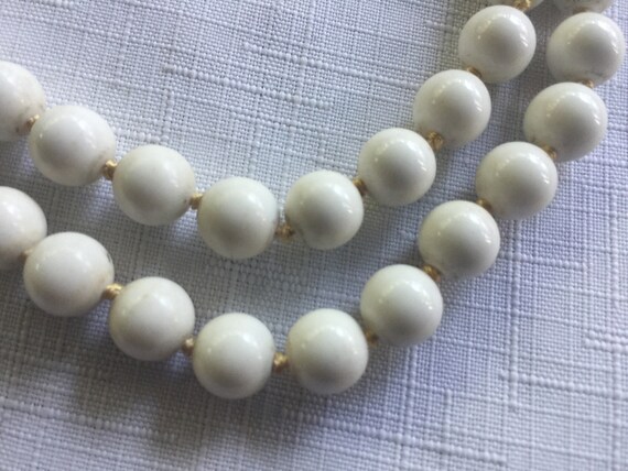 White Necklace, White Beads, White Bead Necklace,… - image 5