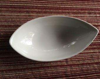 Dibbern Oval Dish Small Plate White Motion Fine Bone China Lufthansa Airlines 