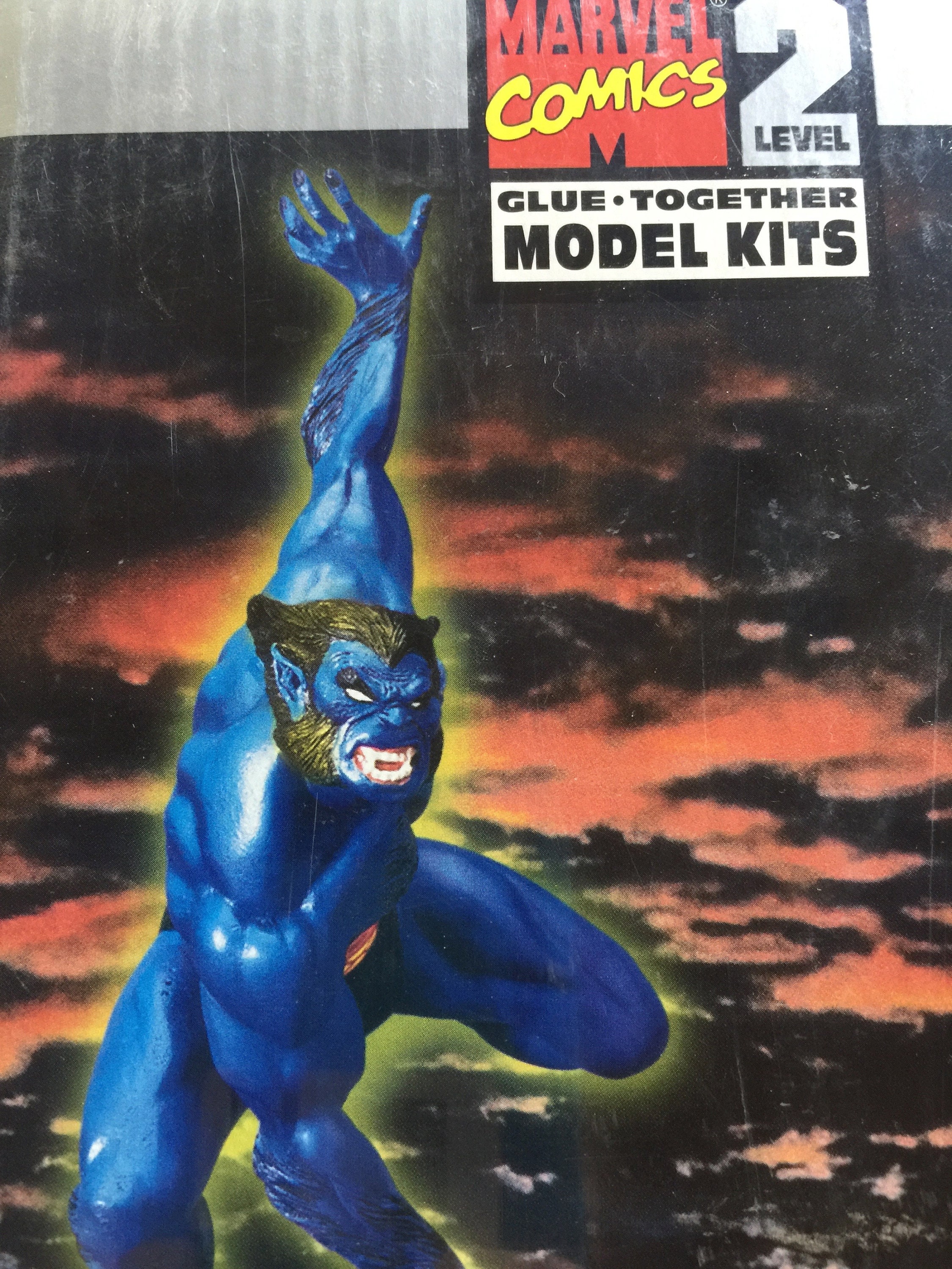 Marvel Comics Level 2 SPIDER-MAN Glue Together Model Kit