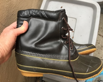 Snow Boot, Fashion Rain Boot, Winter Boot, Moon Boot, Rainboot, Galoshes, Modern Boot, Ski Boot, Apres Ski Boot, Tall Rain Boot, Vinyl Boot