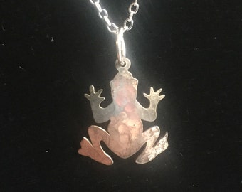 Frog Pendant, Animal Pendant, Frog Necklace, Silver Frog Pendant, Hammer Necklace, Fun Pendant, Fun Necklace, Hammered Pendant, Frog GIft