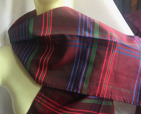 Magenta Scarf, Magenta Plaid Scarf, Taffeta Scarf, Taffeta Magenta Scarf, Cranberry Scarf, Christmas Scarf, Plaid Scarf, Red Taffeta Scarf
