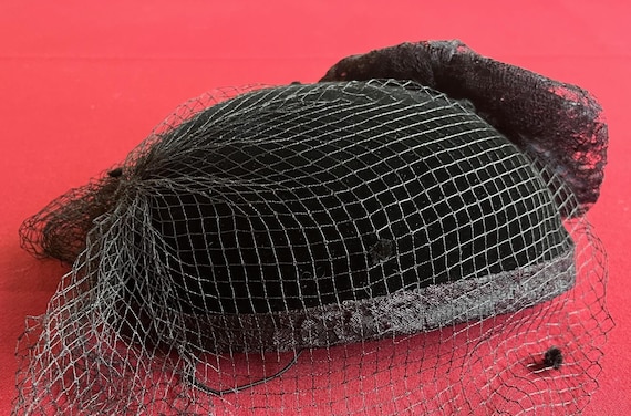 Ladies Hat, Designer Hat, 40s Hat, Italy Hat, Fea… - image 7