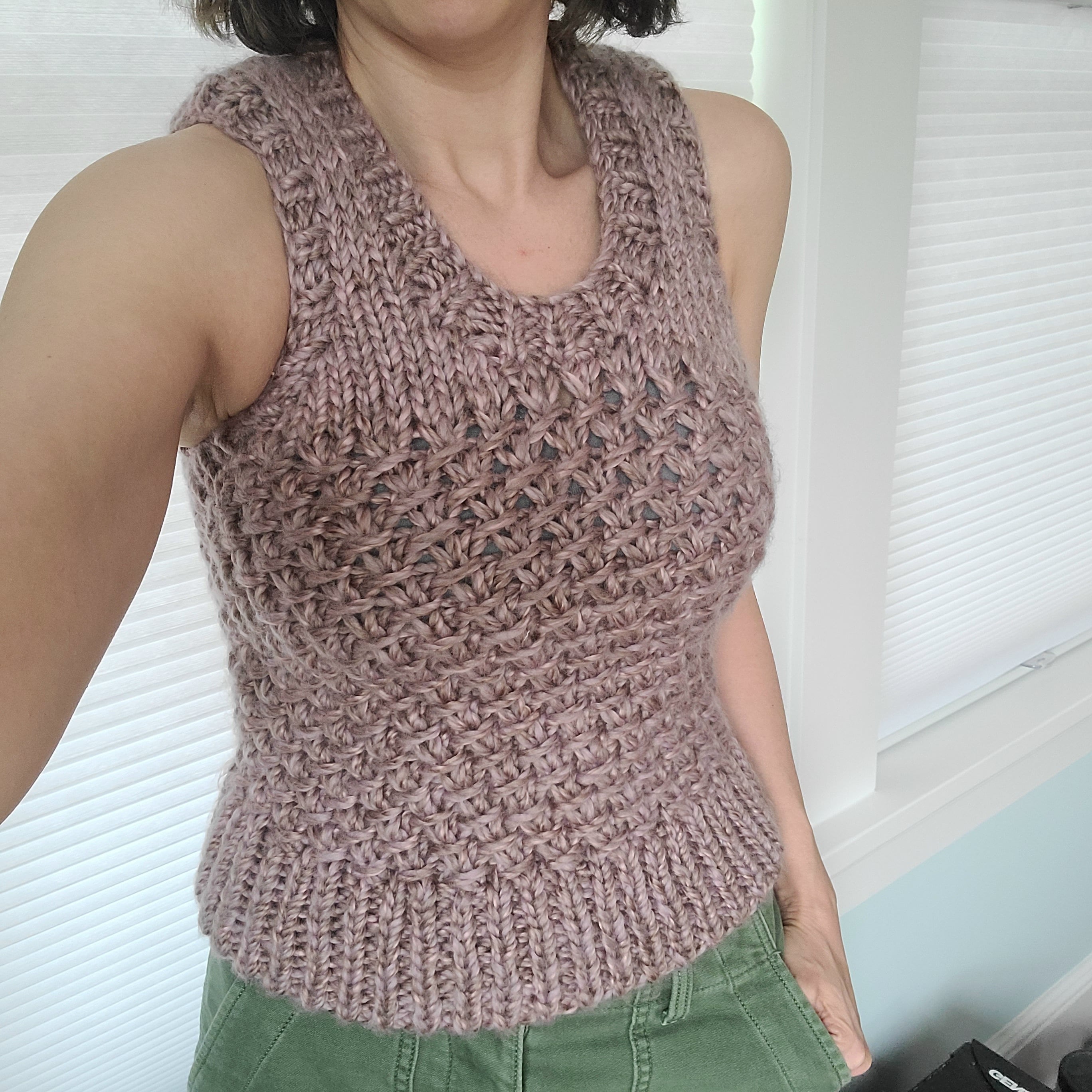 新品Herencia cut out design over knit vest IMG_9817.jpg?format=1500w