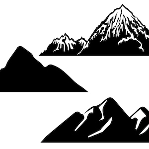 Op de afbeelding: Drie zwarte silhouet-illustraties van bergen. De bovenste berg heeft een besneeuwde top. De middelste berg is een eenvoudige vorm. De onderste berg heeft twee toppen.