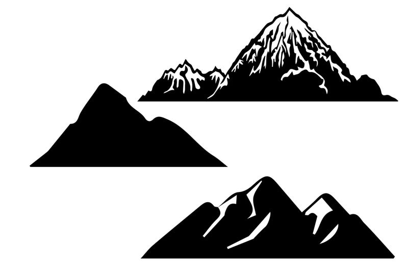 Op de afbeelding: Drie zwarte silhouet-illustraties van bergen. De bovenste berg heeft een besneeuwde top. De middelste berg is een eenvoudige vorm. De onderste berg heeft twee toppen.