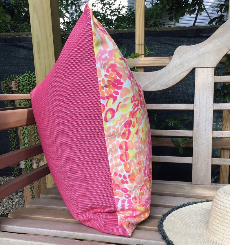 AltimoDesigns Lilly Pulitzer Pillow Cover - Thumbnail 3