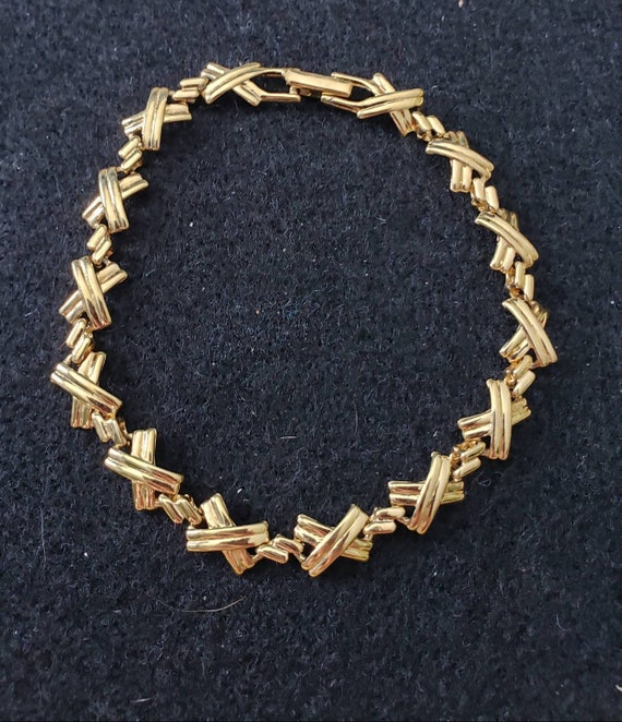 Vintage Gold Tone Bracelet X marks the spot | Etsy