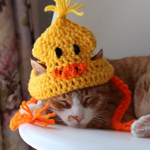 Duck Hat for Cats, Cute Yellow Ducky Cat Hat with Ear Holes, Easy Cat Halloween Costume Ideas, Funny Gift for Cat Lover, Crochet Pet Hats image 3