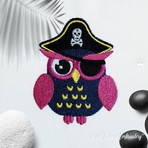 Pirate Owl Machine Embroidery Design - 4 sizes