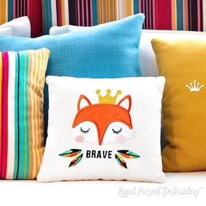 Fox in the crown Applique Embroidery Design - 6 sizes