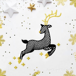 Christmas Antelope Checkered Machine Embroidery Design - 4 sizes