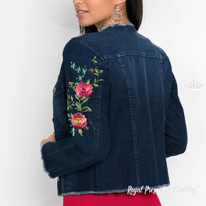 Garden roses flower Machine Embroidery Design - 3 sizes