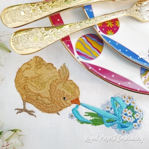 Vintage Easter Chicken Machine Embroidery Design