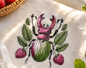 Diseño de bordado a máquina de escarabajo ciervo de la baya, archivo de bordado de insecto de frambuesa, diseño botánico de insectos para lino - 4 tamaños