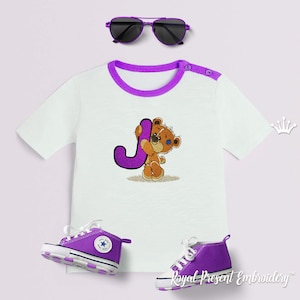 Ours en peluche lettre J Machine Broderie Design - 4 tailles