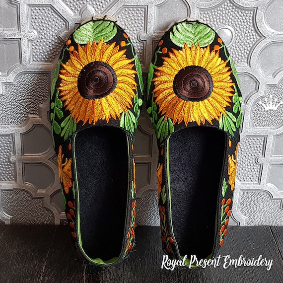 Alpargatas girasoles Dise o bordado a m quina 4 tallas Etsy M xico