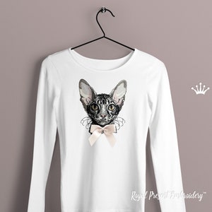 Stor maskinbroderidesign med porträtt av Cornish Rex-katt - 4 storlekar